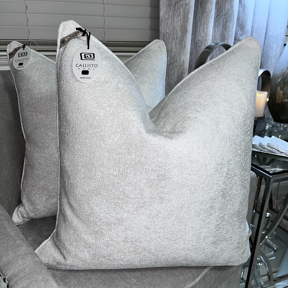 1-NWT CALLISTO HOME TEXTURED VELVET DECORATIVE PILLOWS (Please read description) - Picture 14 of 16